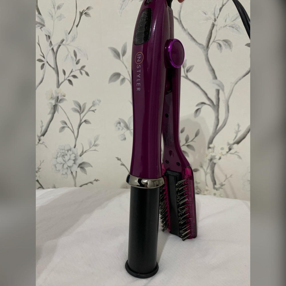 IN Styler Rotating Iron 💕 free shipping 💕